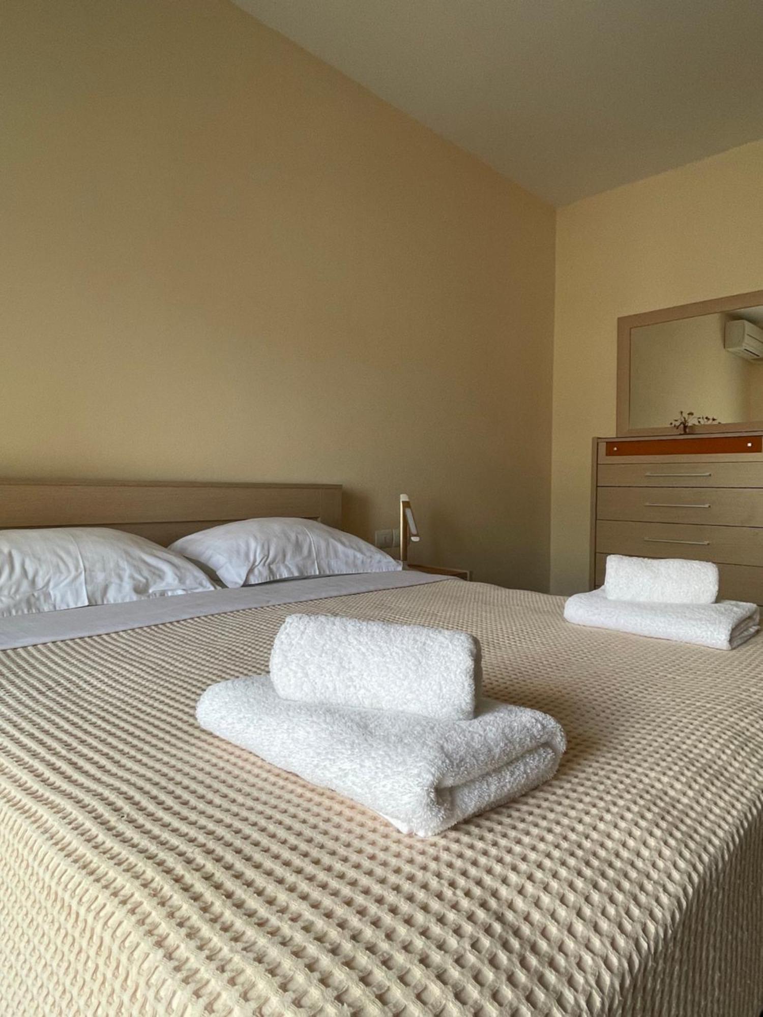 Visar Apartments วญอเรอ ภายนอก รูปภาพ